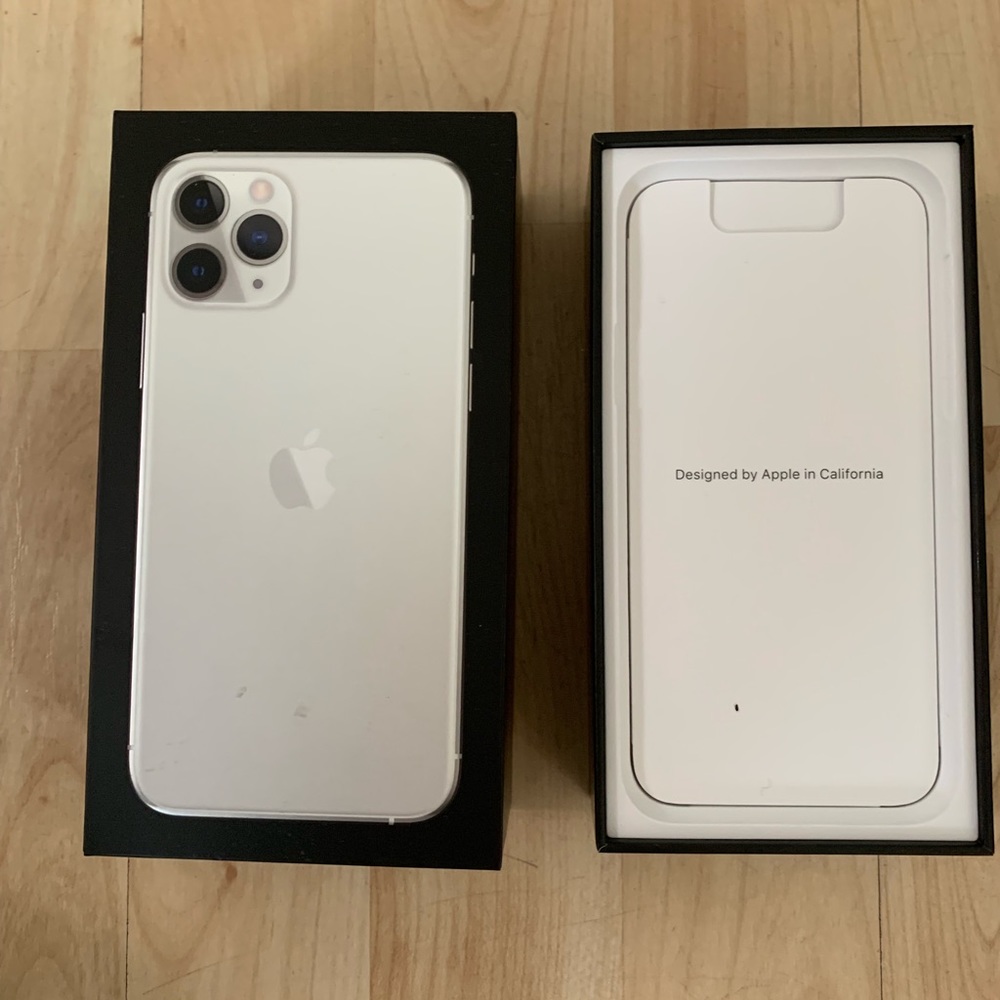 iPhone box - Picture 2 of 2